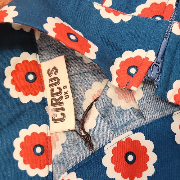 NWT Circus by Sam Edelman Path of Daisies A- Line Pleated Skirt Size UK8 (small) - Picture 7 of 10